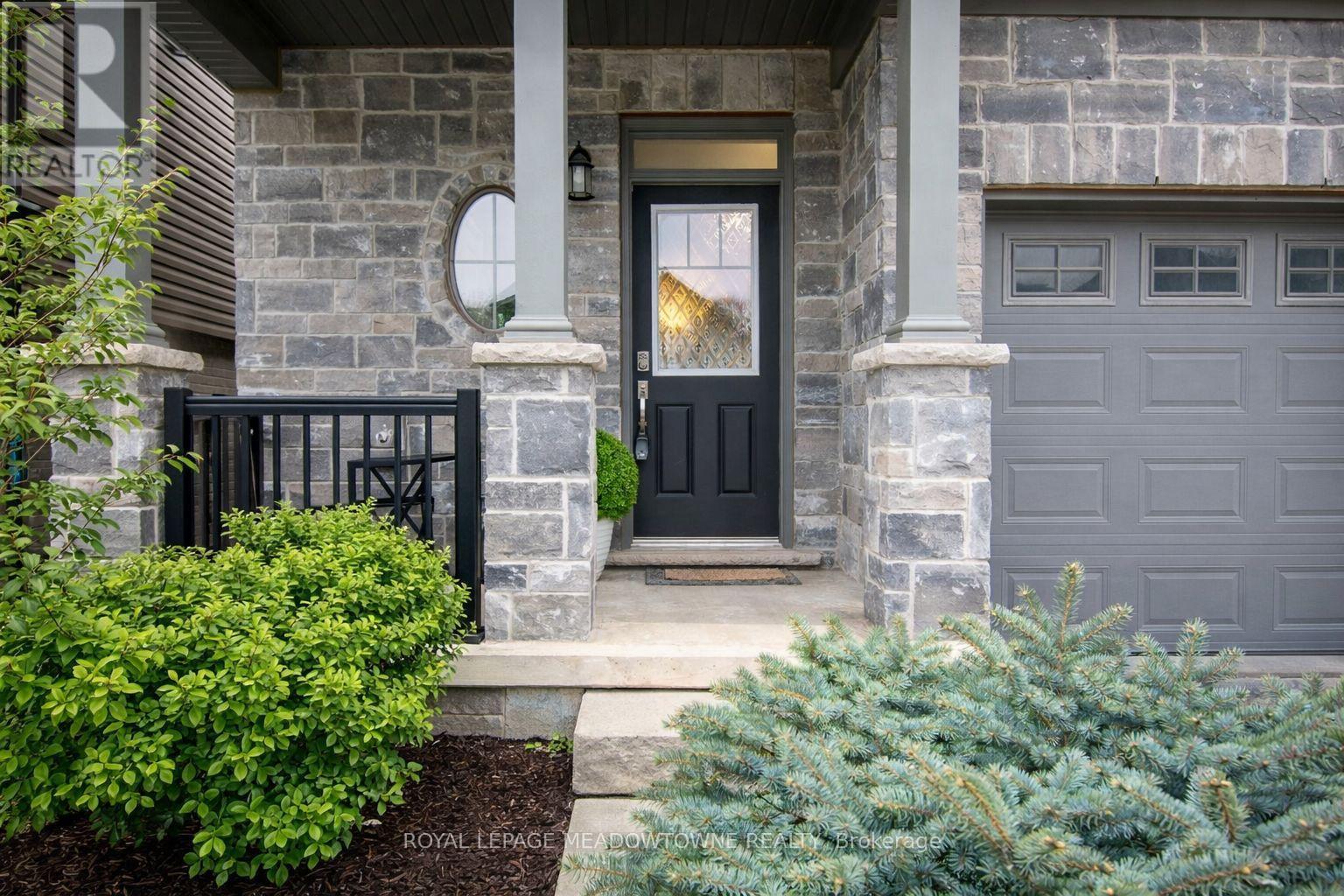 4035 Stadelbauer Drive, Lincoln, Ontario  L3J 0S5 - Photo 3 - X12983680