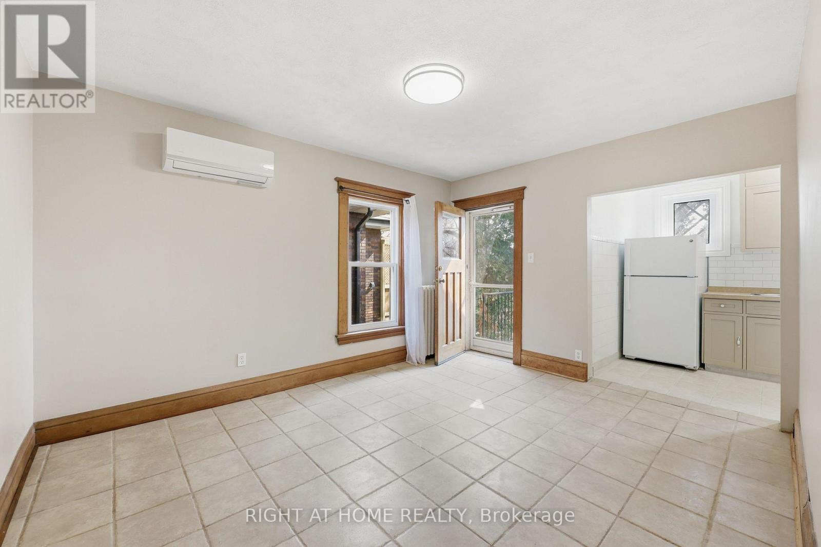 2 - 65 Fairholt Road S, Hamilton, Ontario  L8M 2T5 - Photo 16 - X12983830