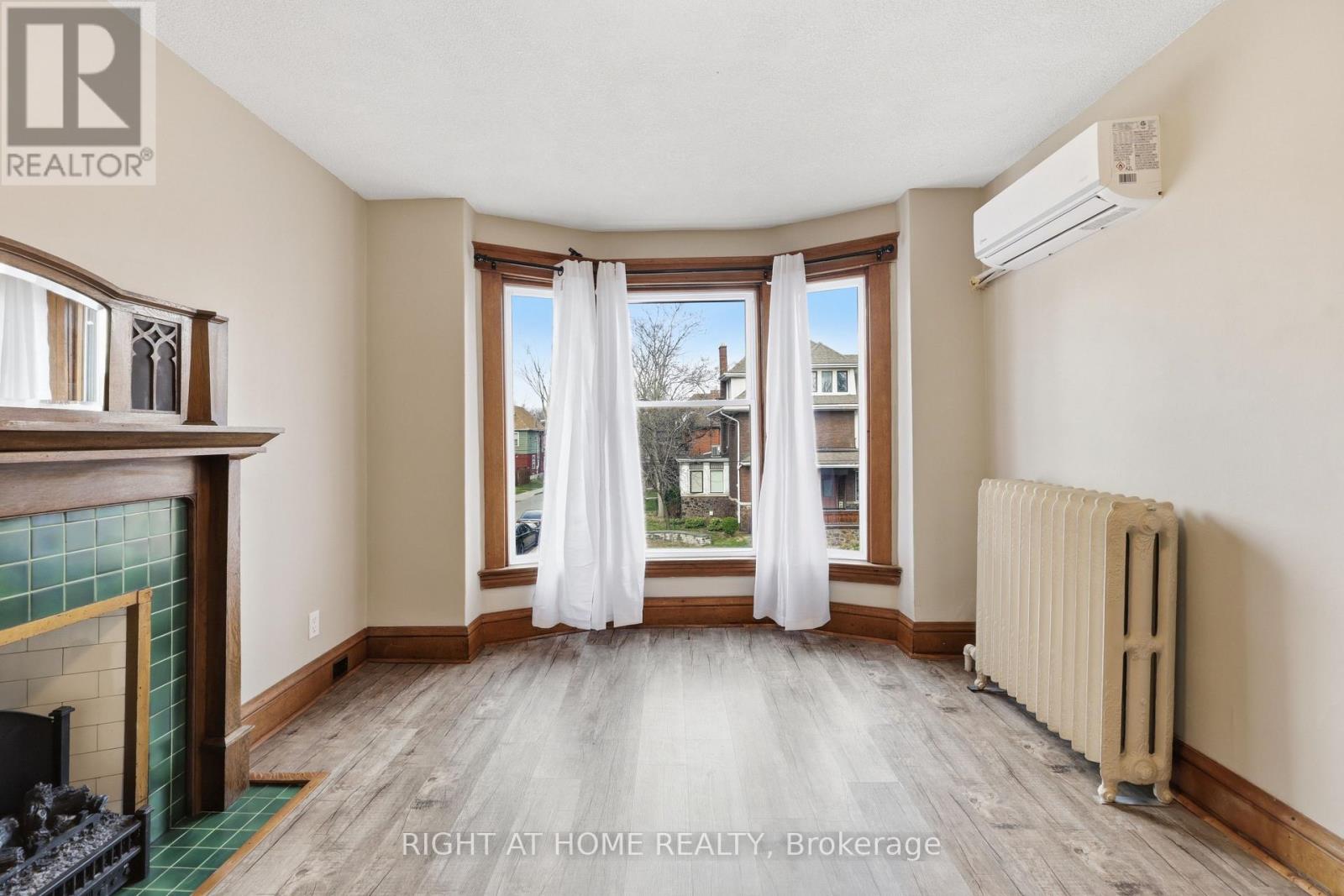 2 - 65 Fairholt Road S, Hamilton, Ontario  L8M 2T5 - Photo 6 - X12983830