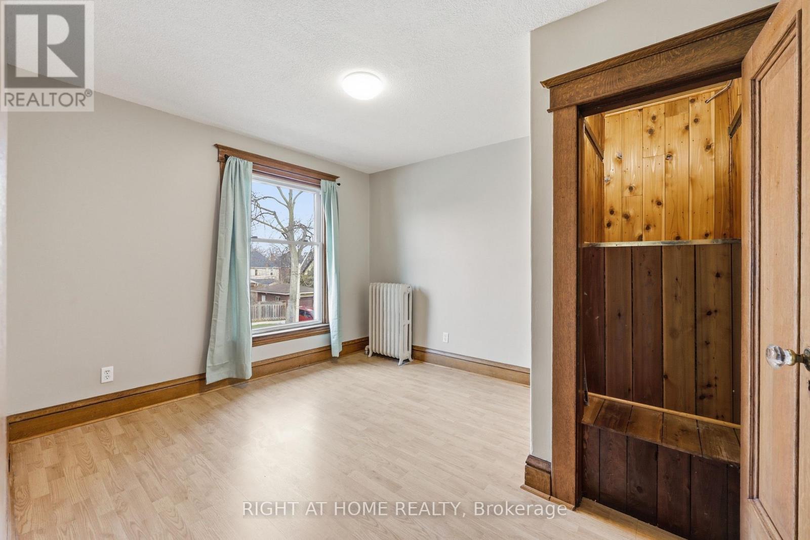 2 - 65 Fairholt Road S, Hamilton, Ontario  L8M 2T5 - Photo 8 - X12983830