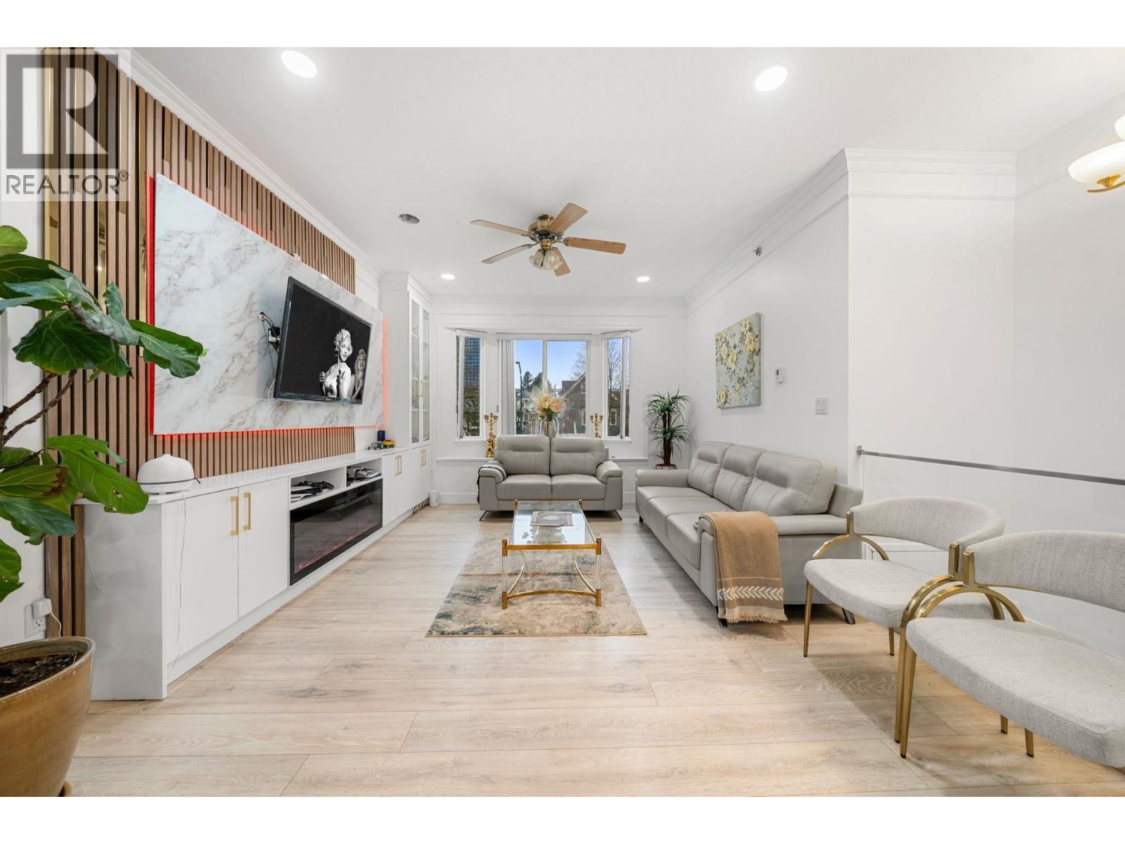 5174 Aberdeen Street, Vancouver, British Columbia  V5R 4M3 - Photo 4 - R3109606