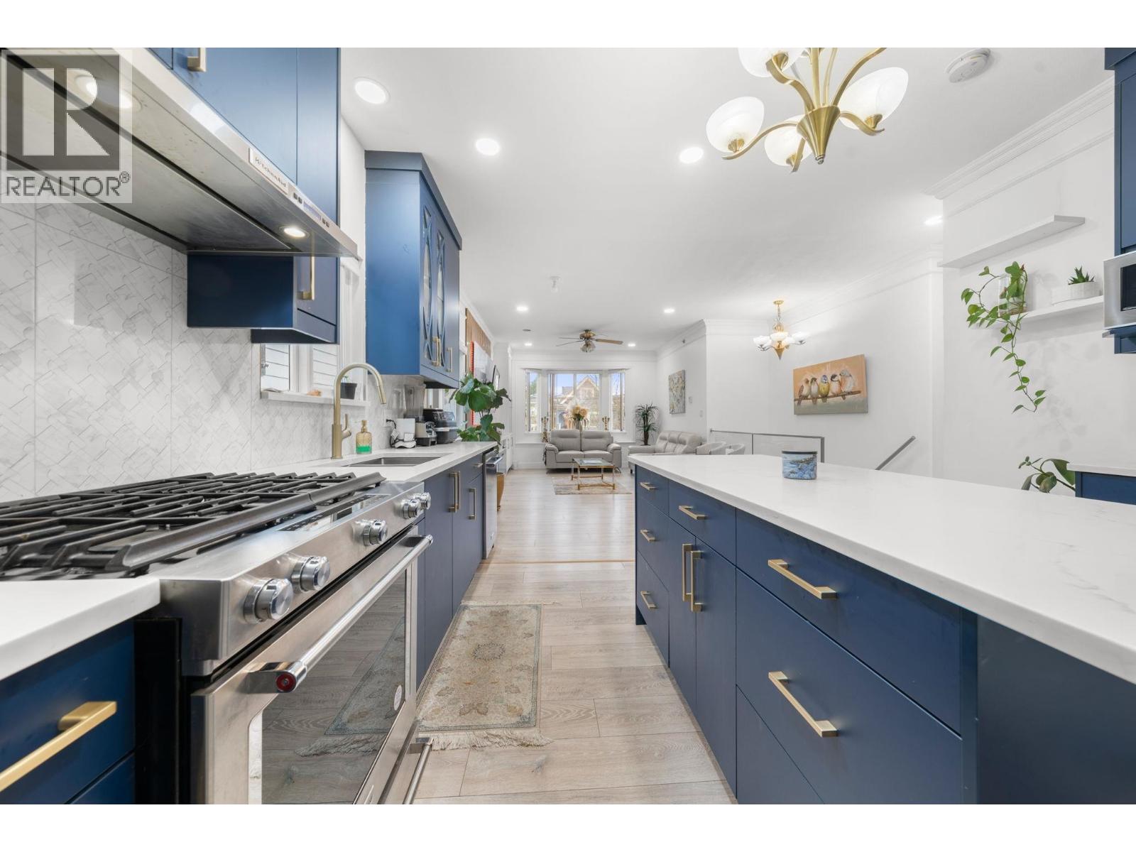 5174 Aberdeen Street, Vancouver, British Columbia  V5R 4M3 - Photo 12 - R3109606