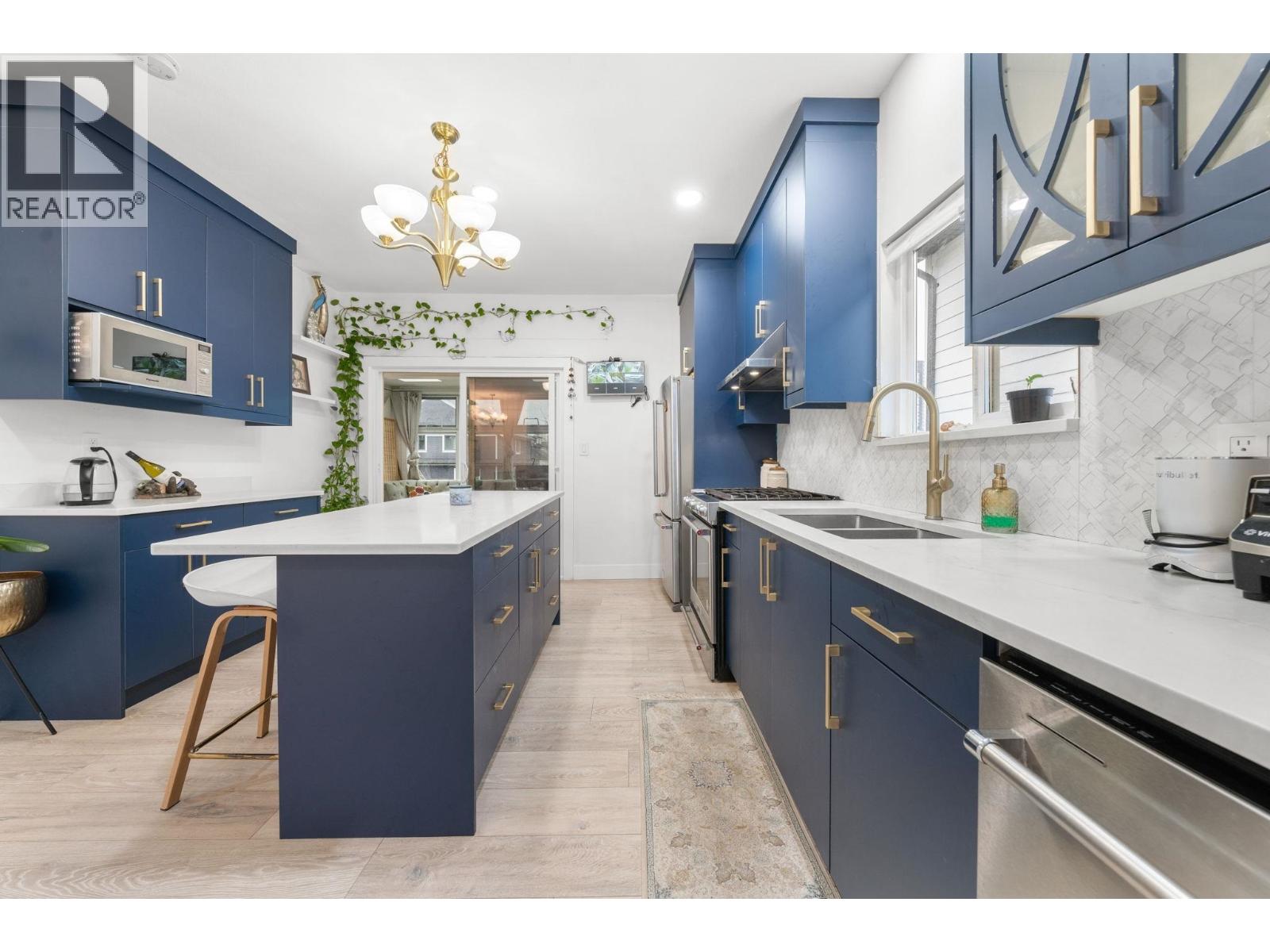 5174 Aberdeen Street, Vancouver, British Columbia  V5R 4M3 - Photo 13 - R3109606