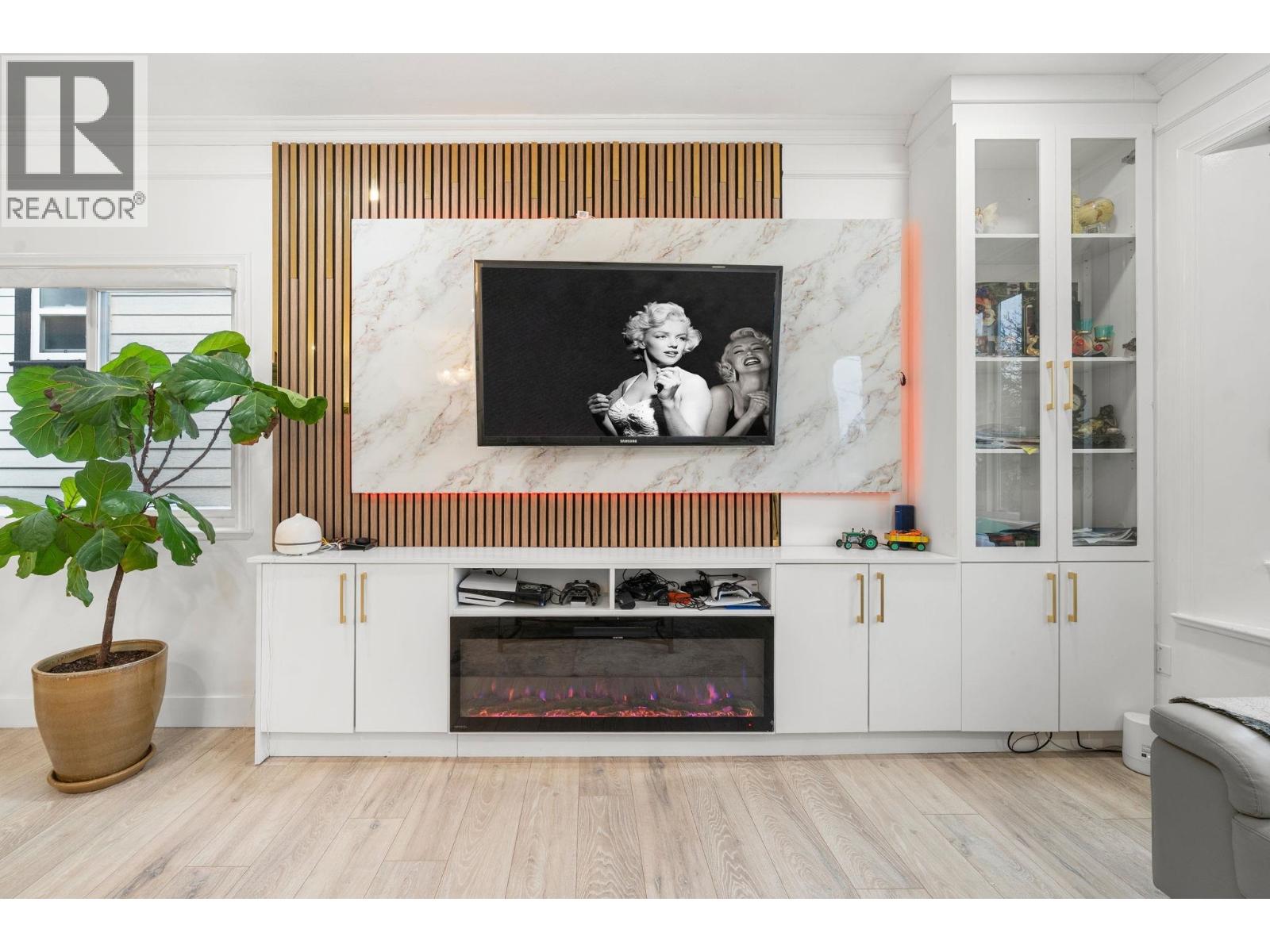 5174 Aberdeen Street, Vancouver, British Columbia  V5R 4M3 - Photo 7 - R3109606