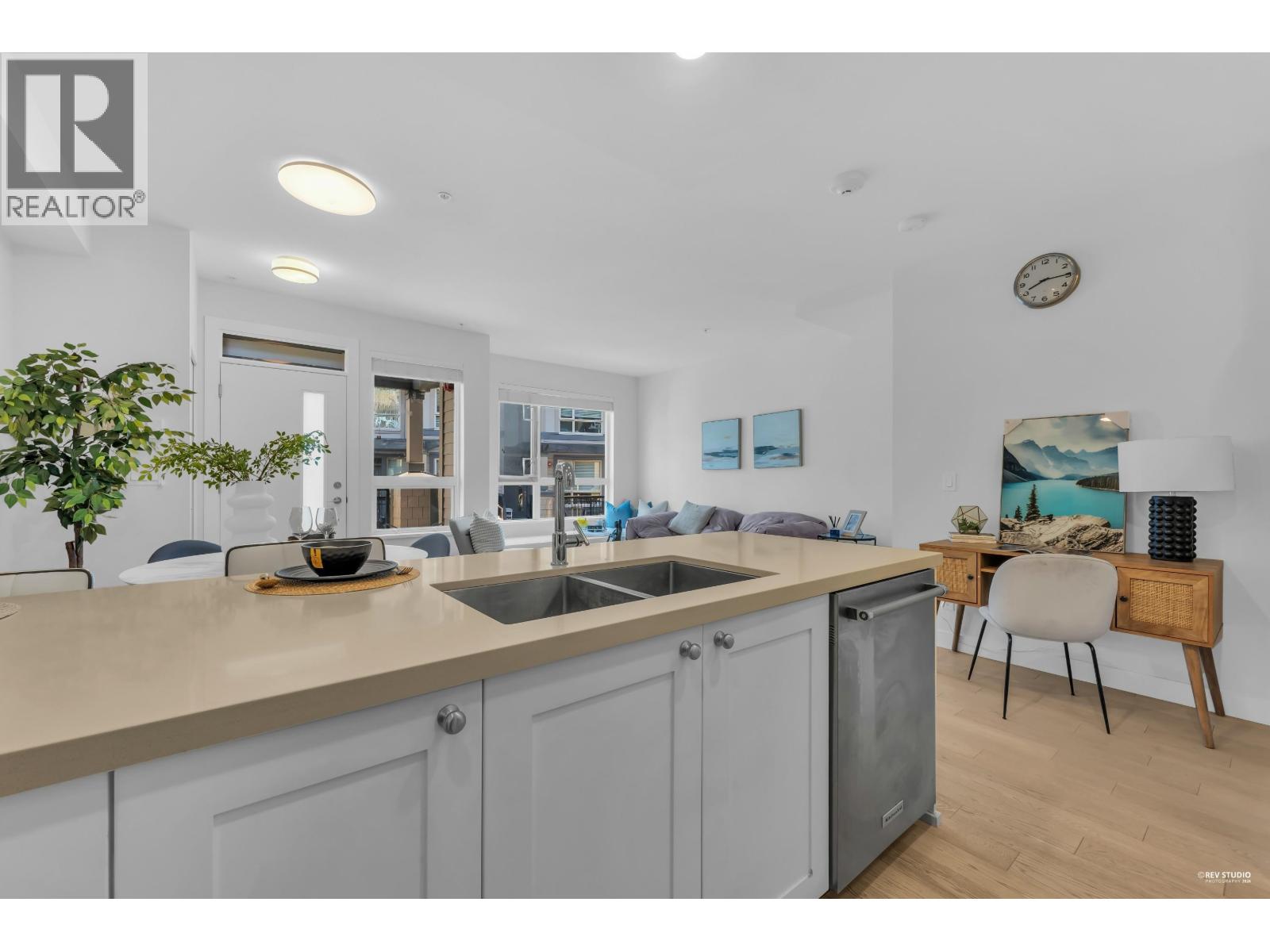 11 3231 Noel Drive, Burnaby, British Columbia  V3J 0H3 - Photo 14 - R3109421