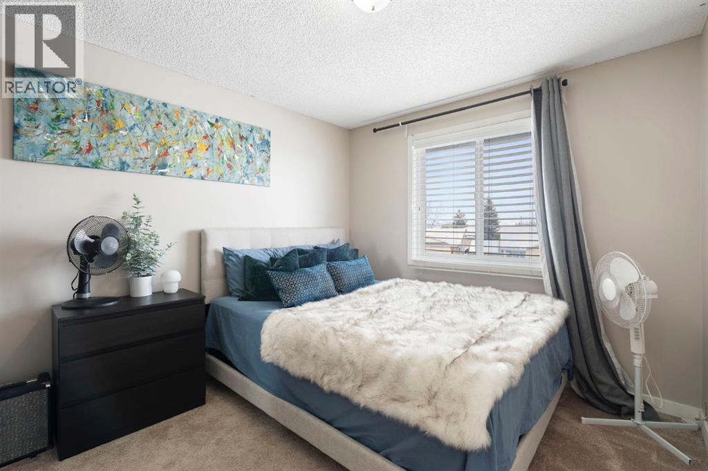 89 Bermuda Lane NW, Calgary, Alberta  T3K 2K1 - Photo 22 - A2299379