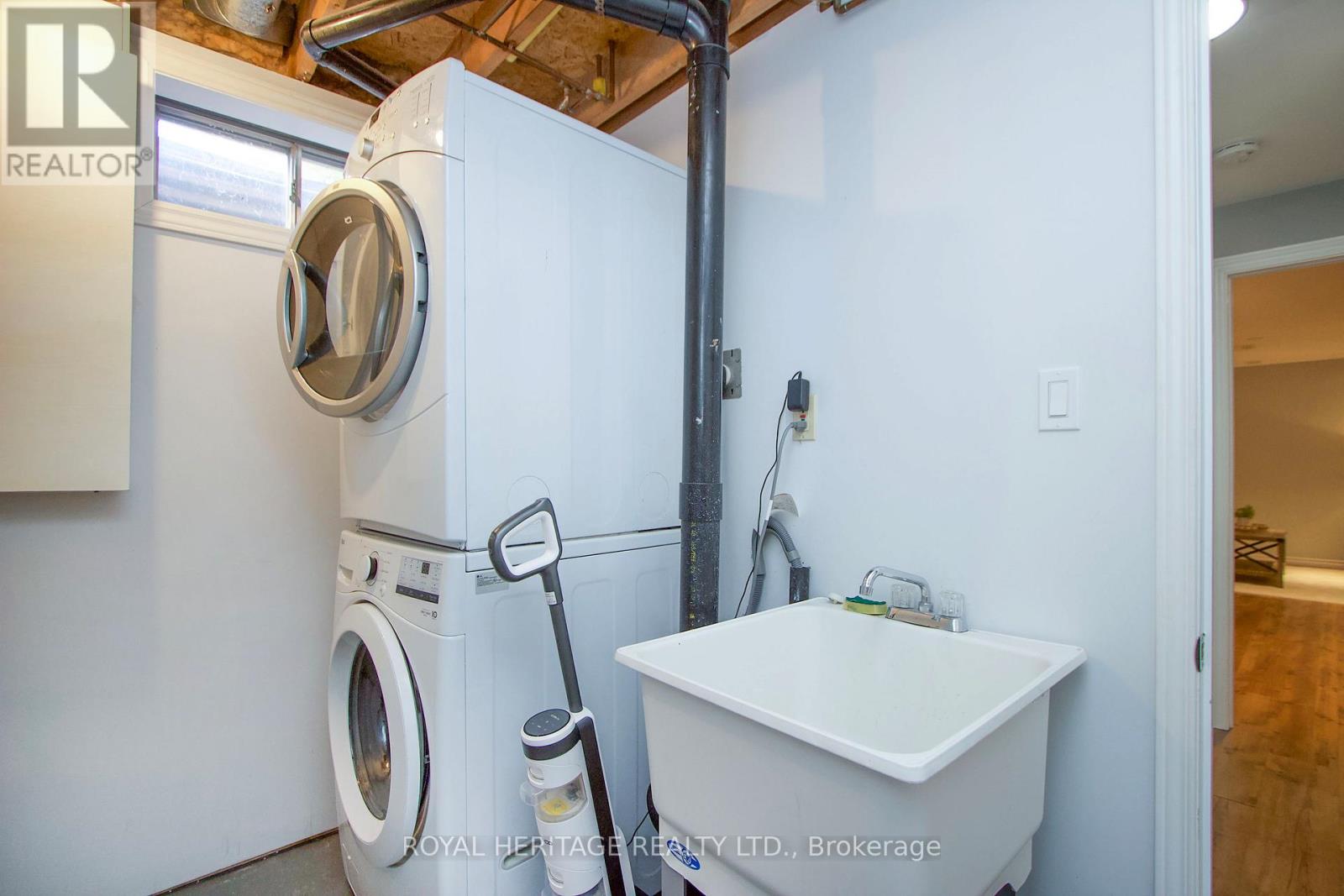 11 Glanville Crescent, Clarington, Ontario  L1C 4L6 - Photo 28 - E12981472