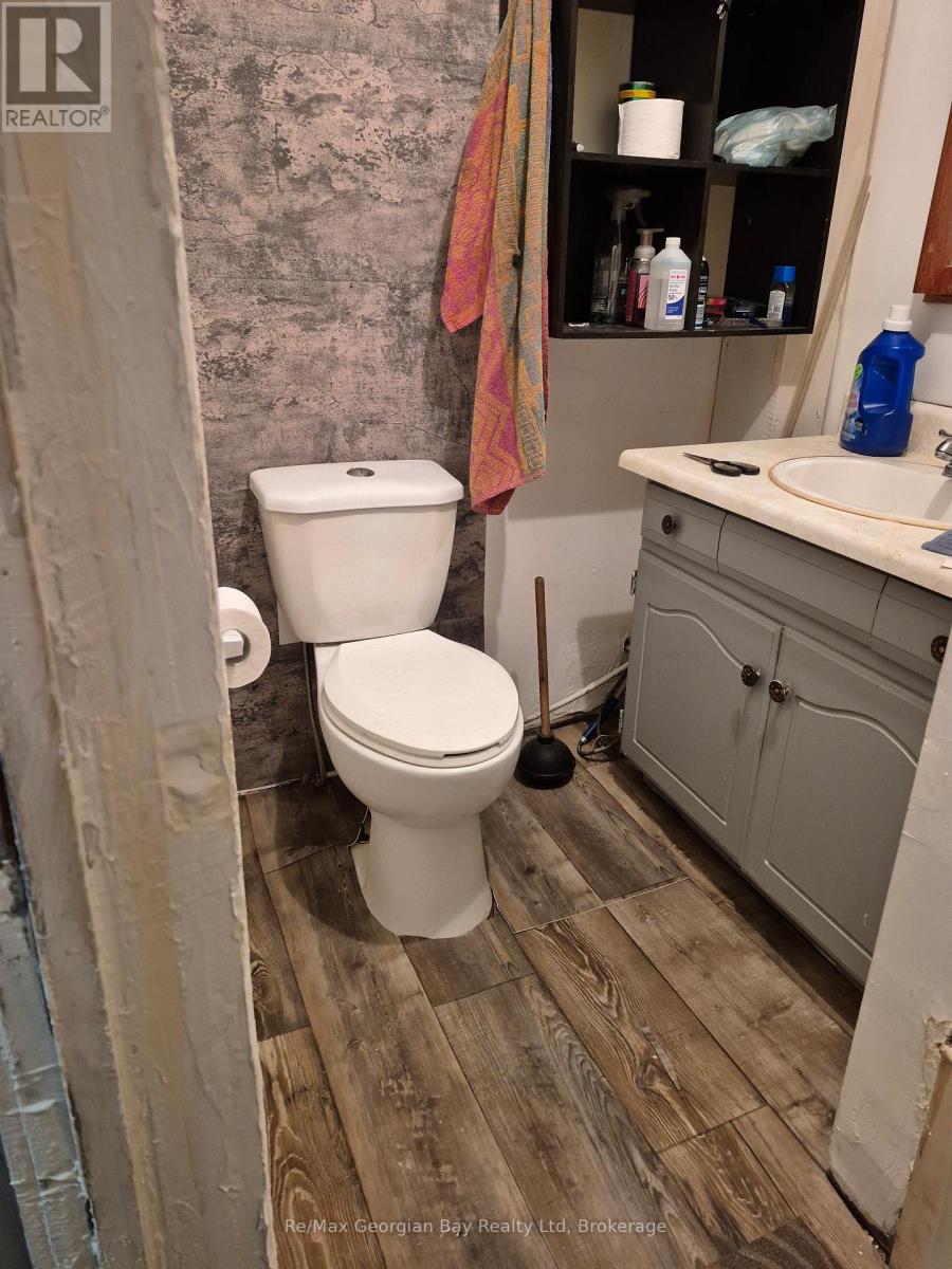 111 Andrew Street S, Orillia, Ontario  L3V 5J3 - Photo 12 - S12491918