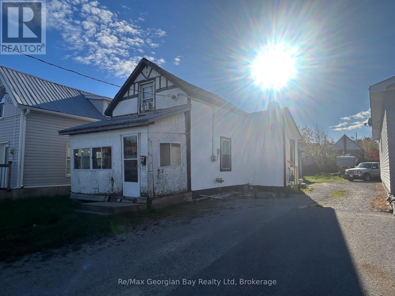 111 ANDREW STREET S, Orillia, Ontario