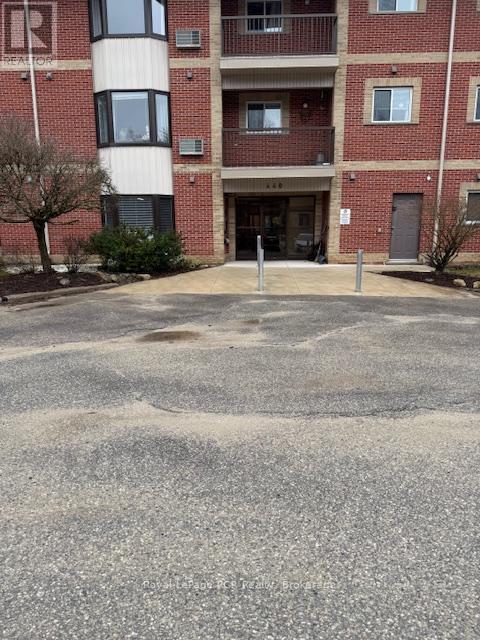 104 - 440 Durham Street W, Wellington North, Ontario  N0G 2L1 - Photo 1 - X12854600