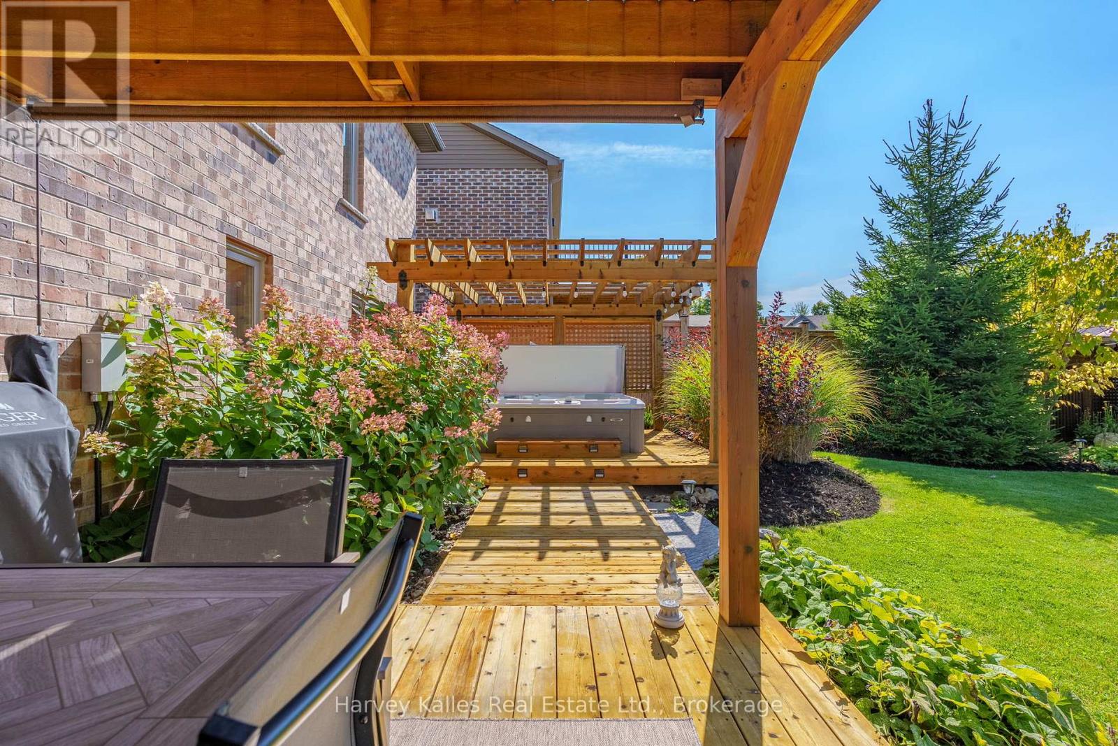 5 Braeside Crescent, Huntsville, Ontario  P1H 0C5 - Photo 33 - X12973064