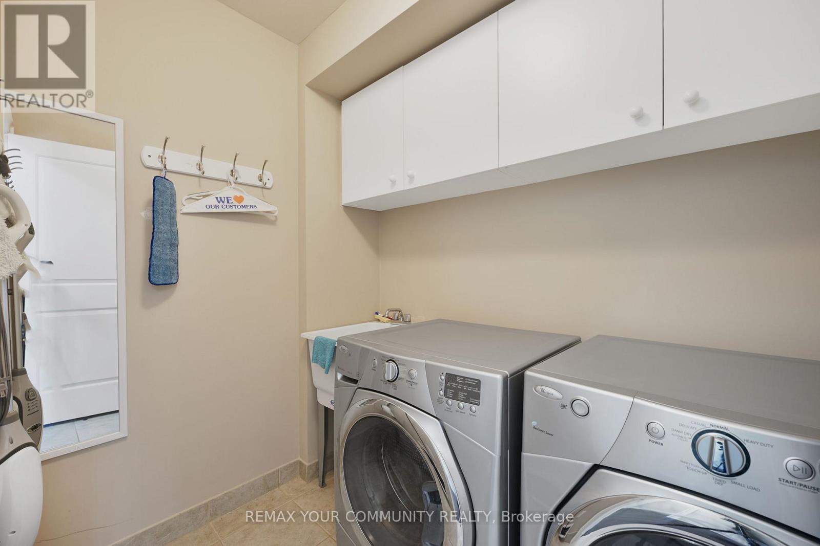 16 Agar Lane, Vaughan, Ontario  L4L 0C5 - Photo 34 - N12981214