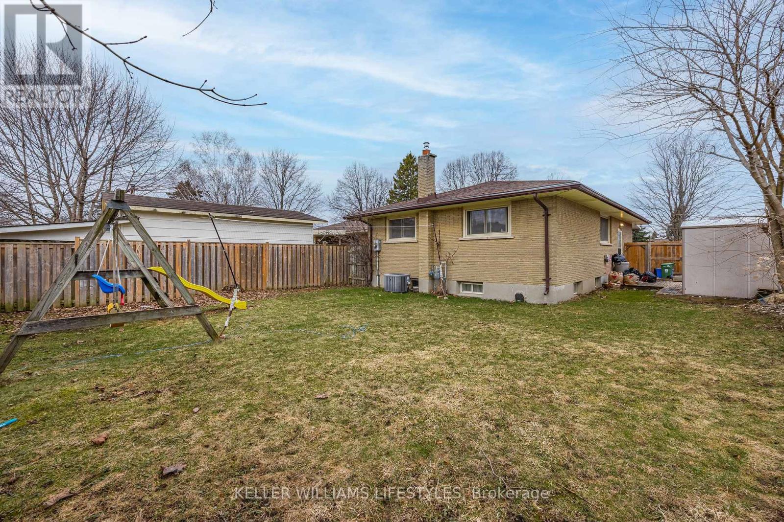 9 Buchan Road, London East, Ontario  N5V 1K9 - Photo 9 - X12975924