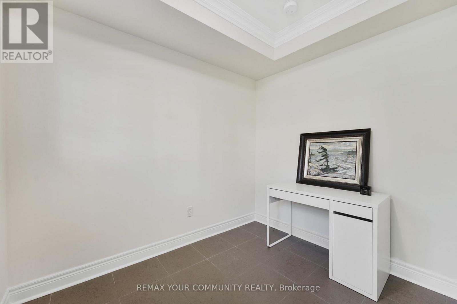 16 Agar Lane, Vaughan, Ontario  L4L 0C5 - Photo 6 - N12981214