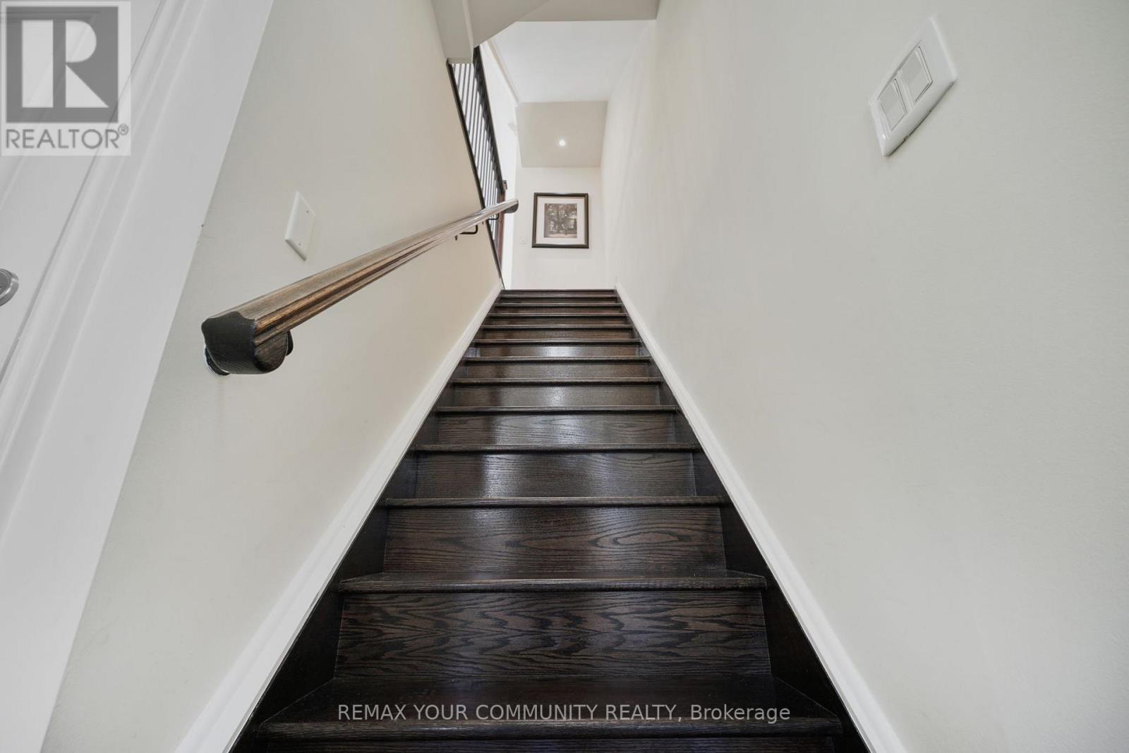 16 Agar Lane, Vaughan, Ontario  L4L 0C5 - Photo 22 - N12981214