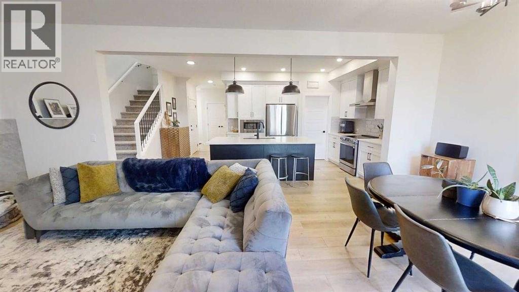 28 Aster Link, Okotoks, Alberta  T1S 5Y1 - Photo 5 - A2296225