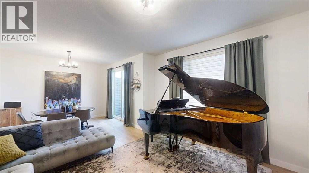 28 Aster Link, Okotoks, Alberta  T1S 5Y1 - Photo 2 - A2296225