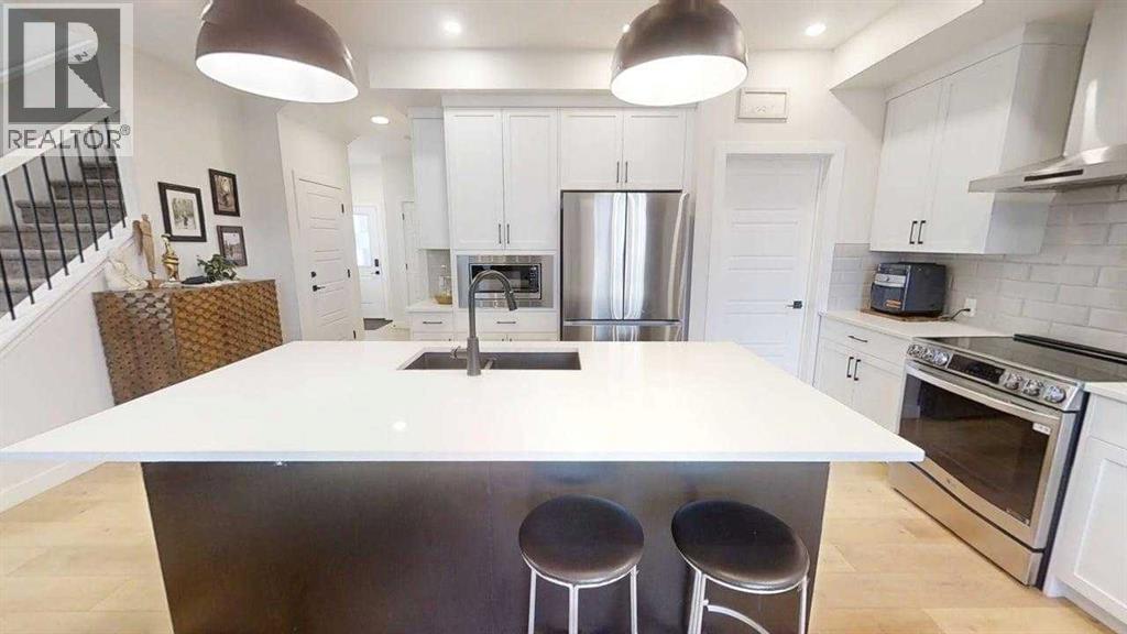 28 Aster Link, Okotoks, Alberta  T1S 5Y1 - Photo 13 - A2296225