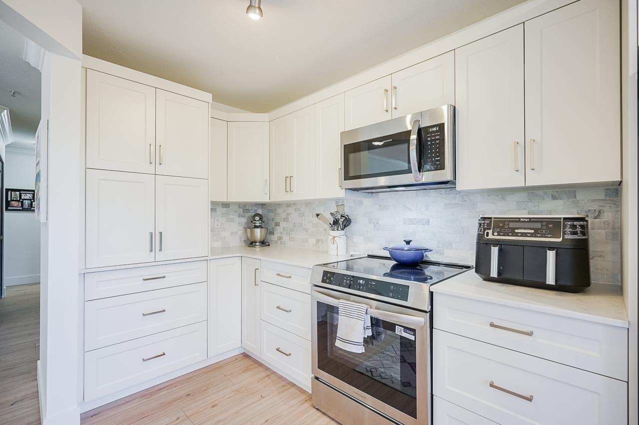 208 32075 George Ferguson Way, Abbotsford, British Columbia  V2T 2K7 - Photo 12 - R3109042