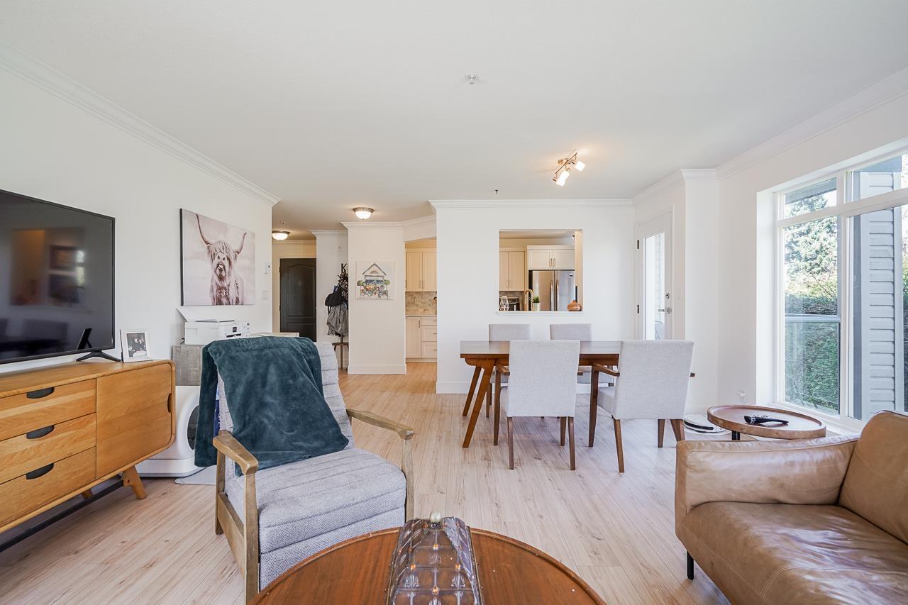 208 32075 George Ferguson Way, Abbotsford, British Columbia  V2T 2K7 - Photo 5 - R3109042