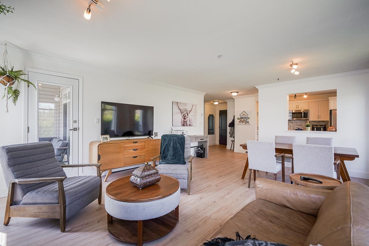 208 32075 George Ferguson Way, Abbotsford, British Columbia  V2T 2K7 - Photo 6 - R3109042