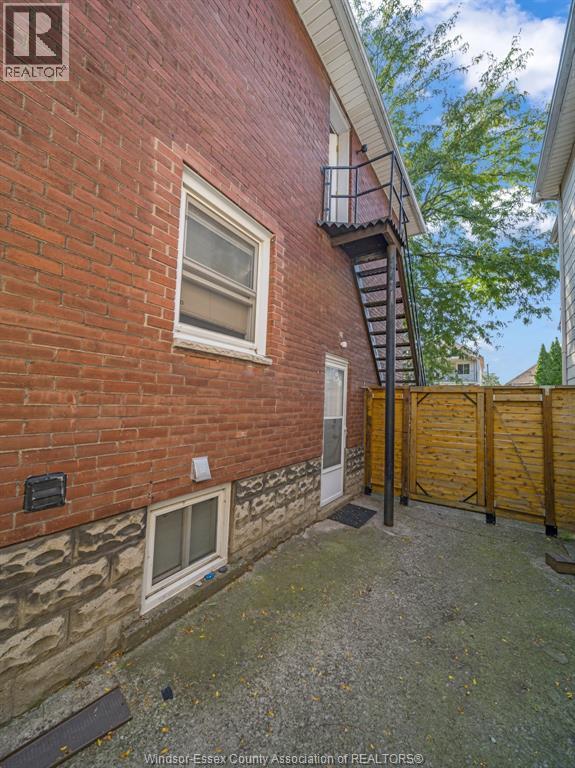 758 Pierre Unit# 2, Windsor, Ontario  N9A 2K5 - Photo 19 - 26007792