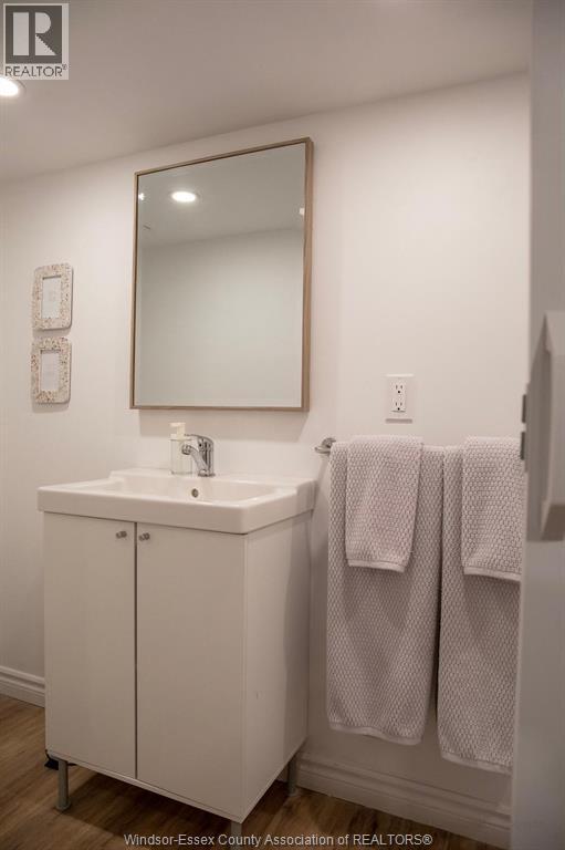 758 Pierre Unit# 3, Windsor, Ontario  N9A 2K5 - Photo 7 - 26007790