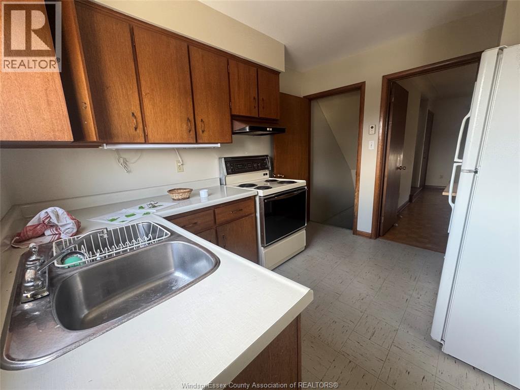 3027 Walker Road Unit# C, Windsor, Ontario  N8W 3R4 - Photo 7 - 26007778