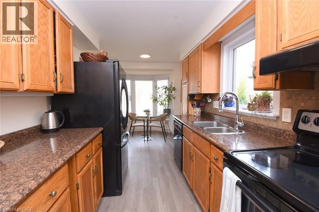 3200 Greenbough Crescent, Burlington, Ontario  L7M 3B1 - Photo 16 - 40817698