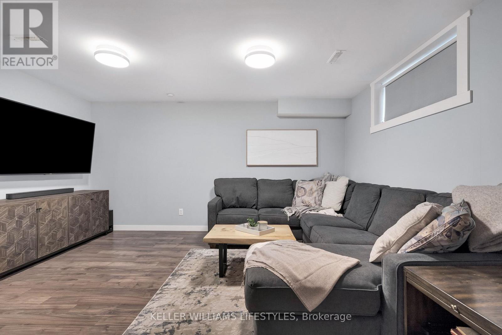 125 Hagerman Crescent, St. Thomas, Ontario  N5R 6L9 - Photo 33 - X12983936