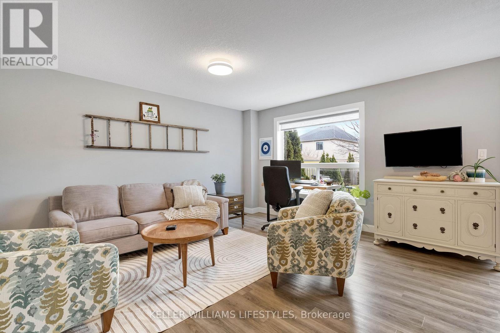 125 Hagerman Crescent, St. Thomas, Ontario  N5R 6L9 - Photo 9 - X12983936