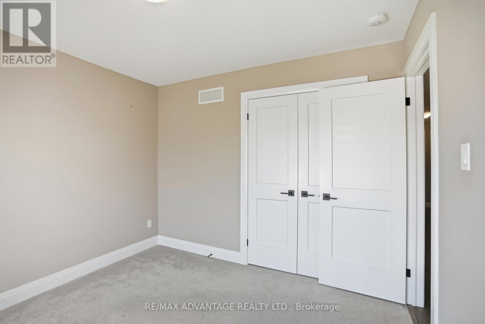 164 - 1061 Eagletrace Drive, London North, Ontario  N6G 0T3 - Photo 27 - X12983938