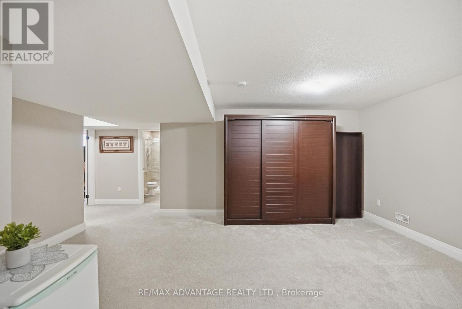 164 - 1061 Eagletrace Drive, London North, Ontario  N6G 0T3 - Photo 42 - X12983938