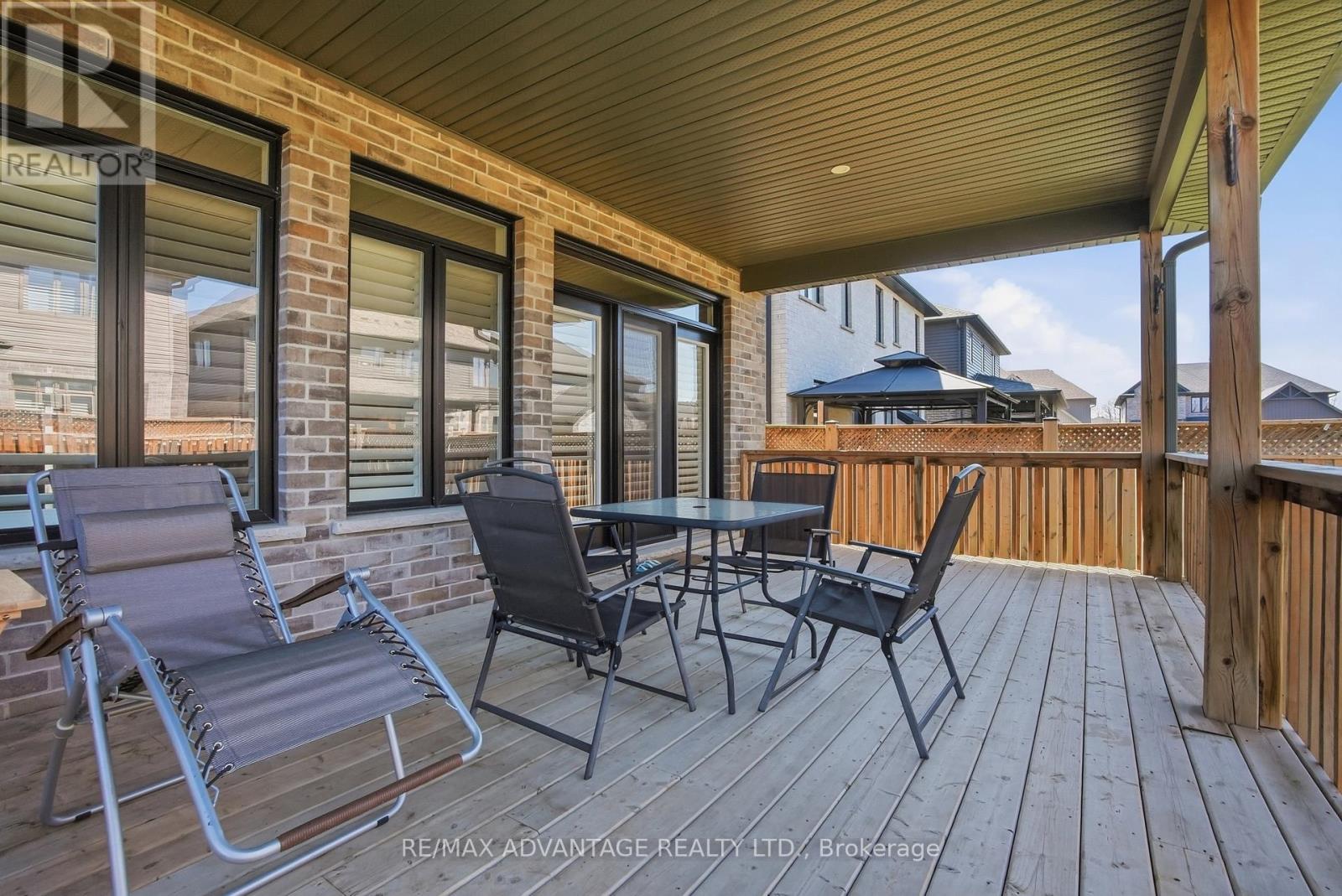 164 - 1061 Eagletrace Drive, London North, Ontario  N6G 0T3 - Photo 44 - X12983938