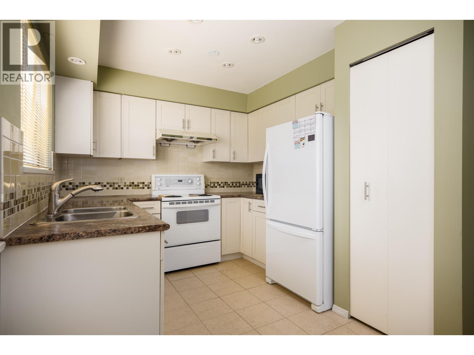 10566 Canso Crescent, Richmond, British Columbia  V7E 5B9 - Photo 35 - R3109767