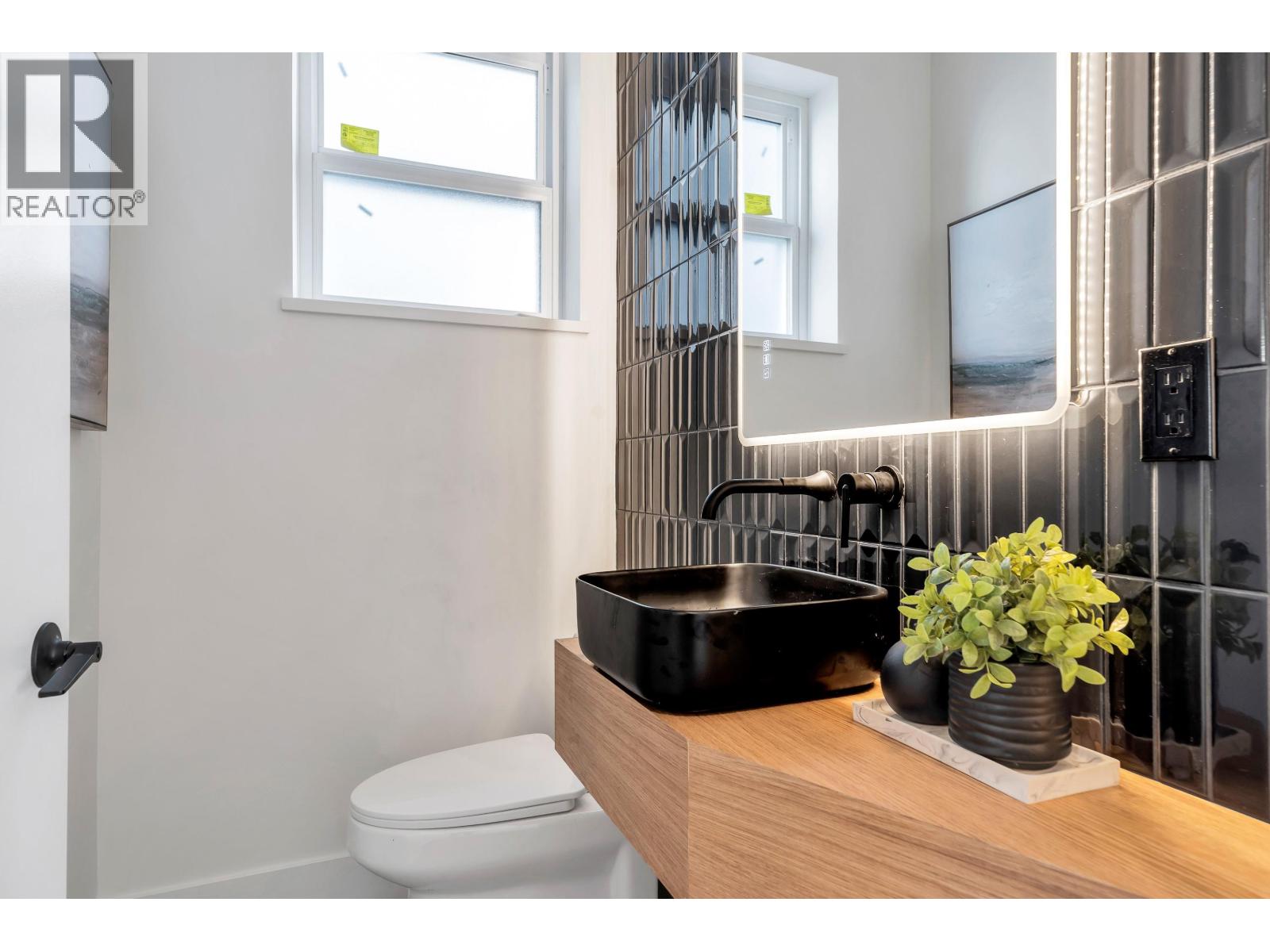 3439 Fleming Street, Vancouver, British Columbia  V5N 3V7 - Photo 15 - R3109798