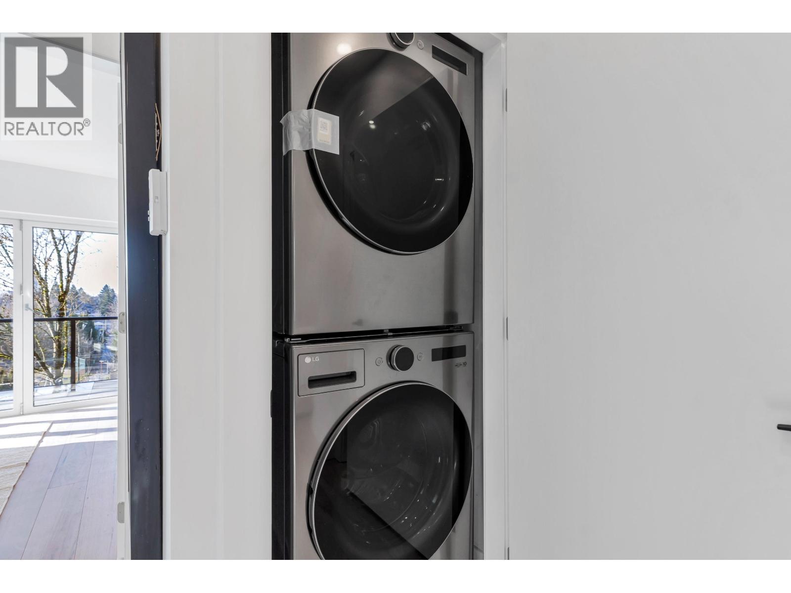 3439 Fleming Street, Vancouver, British Columbia  V5N 3V7 - Photo 30 - R3109798