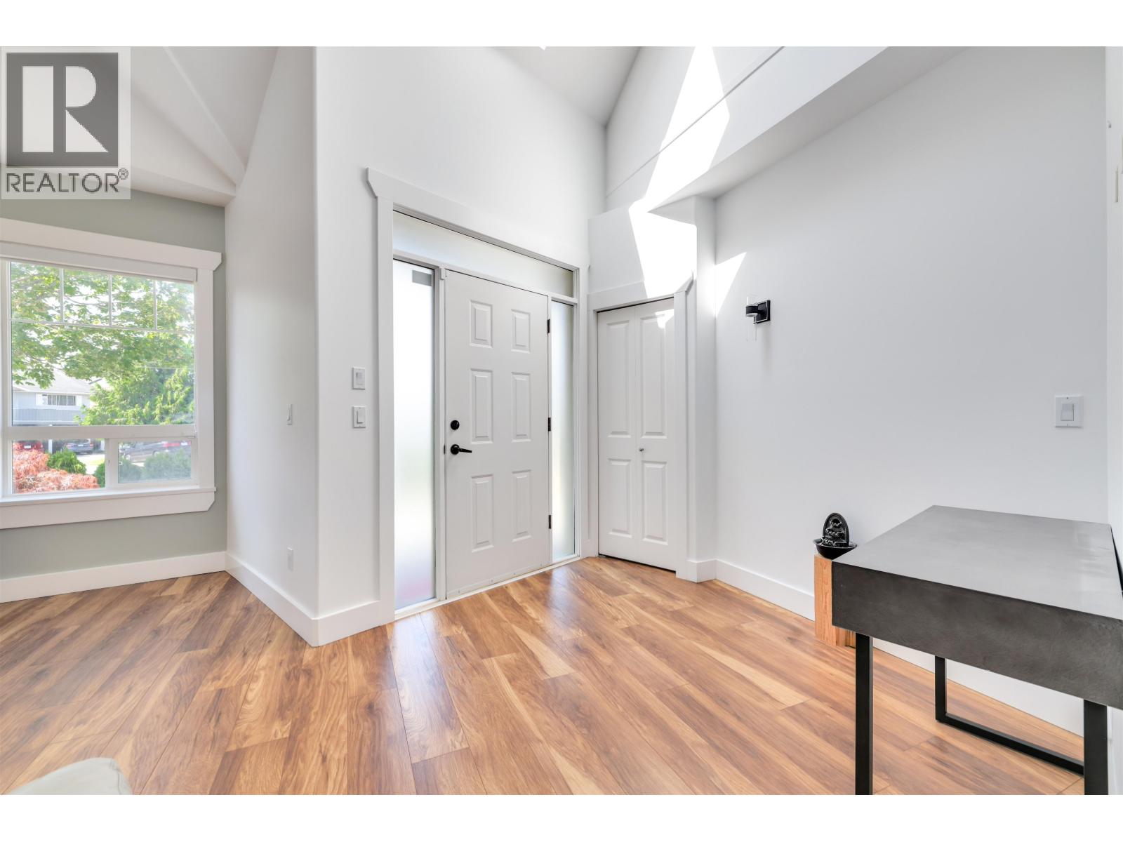 6982 Barnard Drive, Richmond, British Columbia  V7C 5T5 - Photo 6 - R3109814