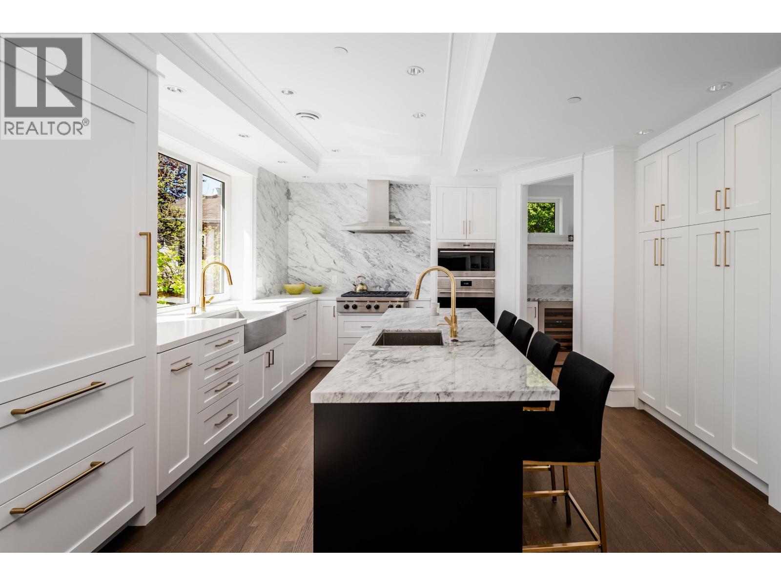 2040 W 58th Avenue, Vancouver, British Columbia  V6P 1X4 - Photo 6 - R3109818