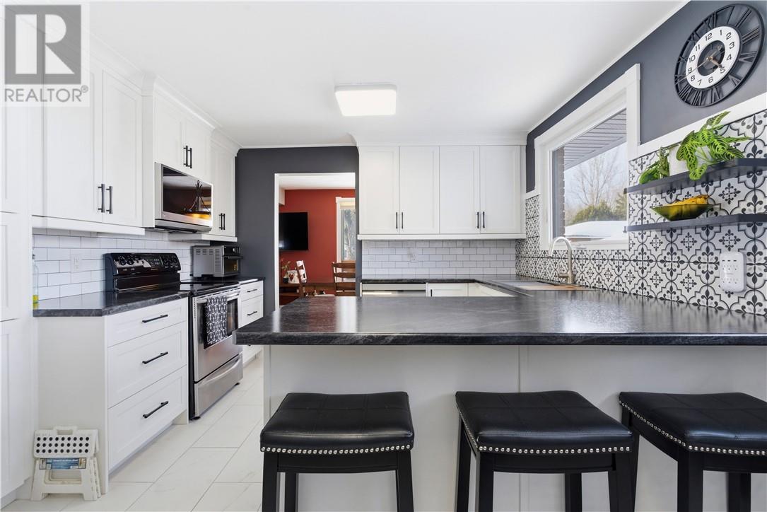 2003 Sagebrush Place, Sudbury, Ontario  P3A 4X6 - Photo 8 - 2127090