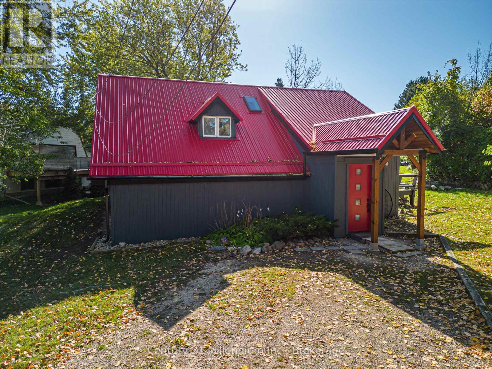 178 Sleepy Hollow Road, Blue Mountains, Ontario  L9Y 0S8 - Photo 11 - X12983990