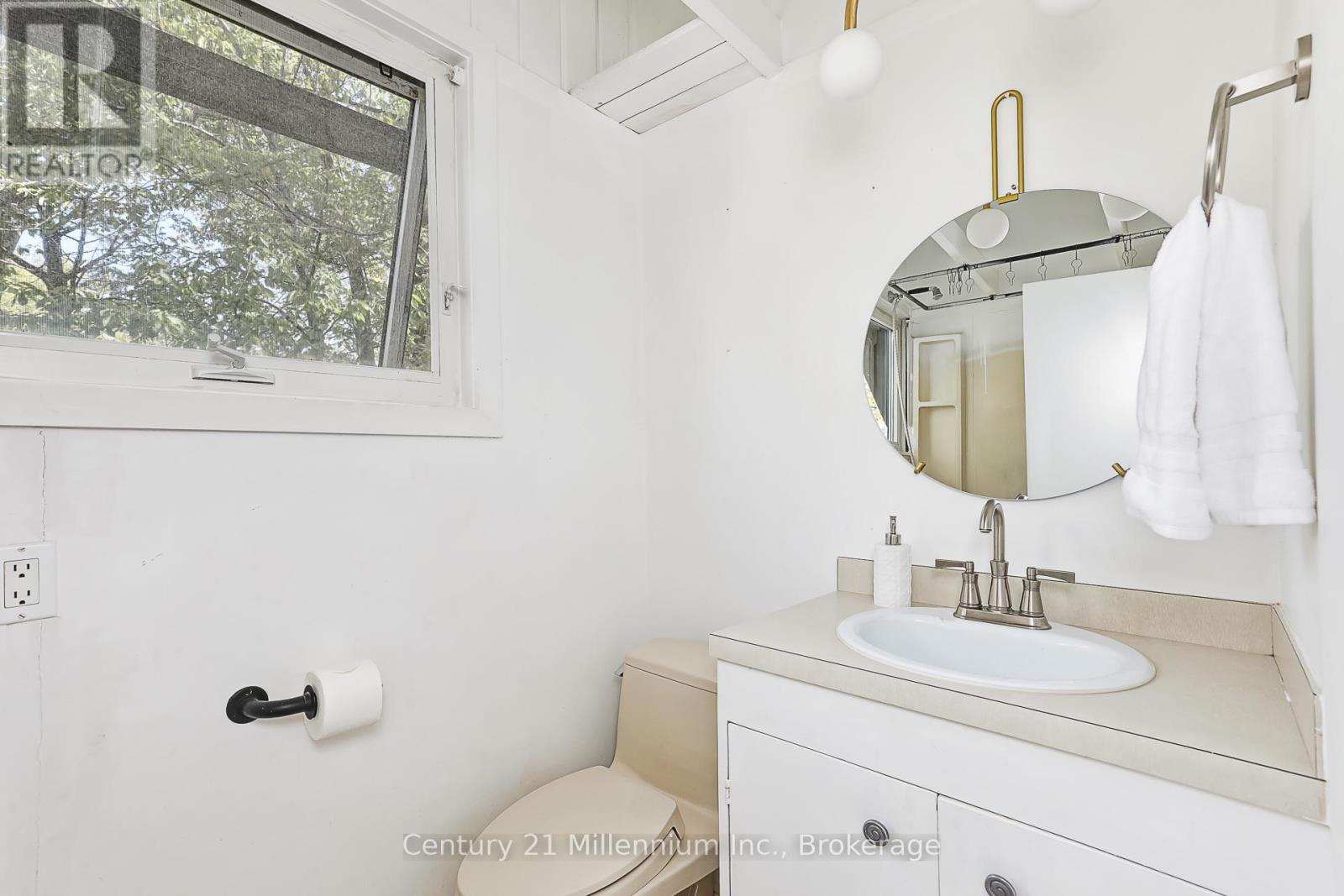 178 Sleepy Hollow Road, Blue Mountains, Ontario  L9Y 0S8 - Photo 36 - X12983990