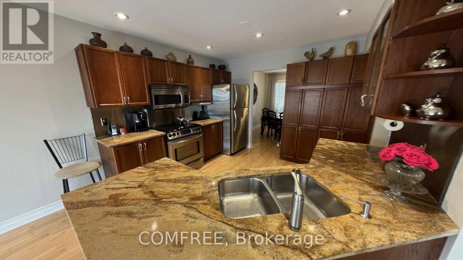 1466 Shawinigan Street, Ottawa, Ontario  K4A 2M8 - Photo 6 - X12983868