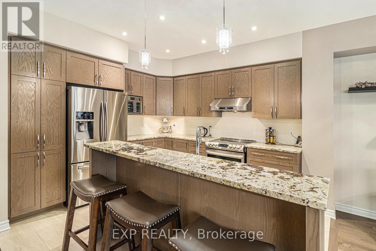 383 Memorial Grove, Ottawa, Ontario  K1X 0C7 - Photo 14 - X12983896