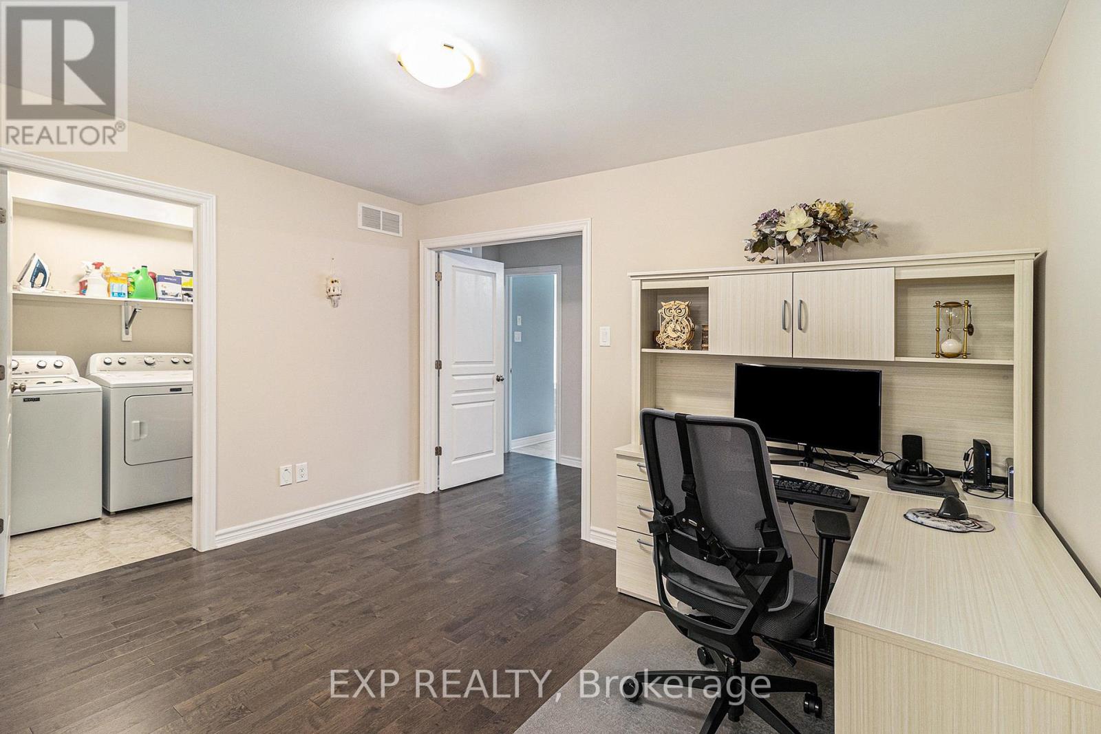 383 Memorial Grove, Ottawa, Ontario  K1X 0C7 - Photo 30 - X12983896