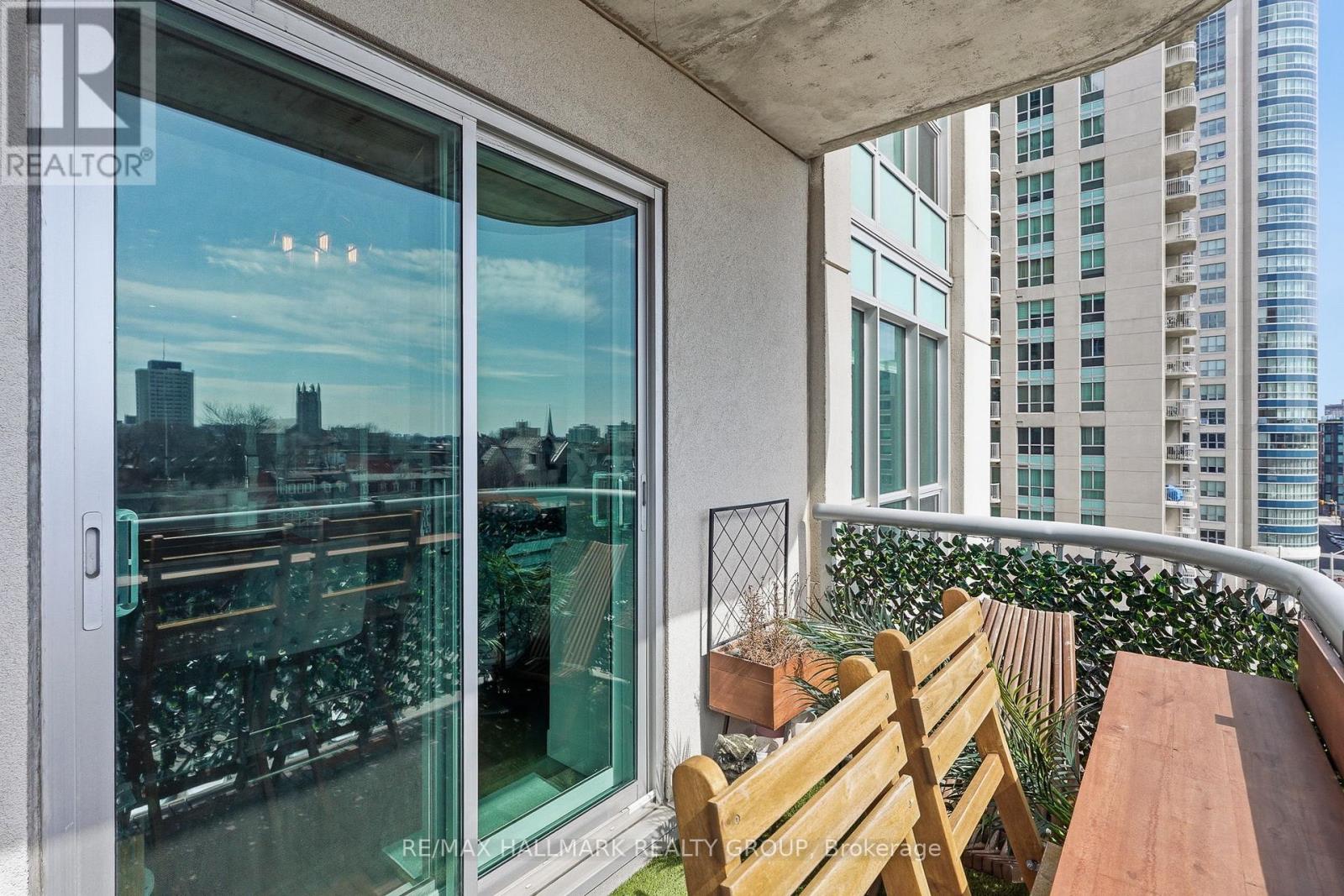 809 - 200 Rideau Street, Ottawa, Ontario  K1N 5Y1 - Photo 30 - X12983908