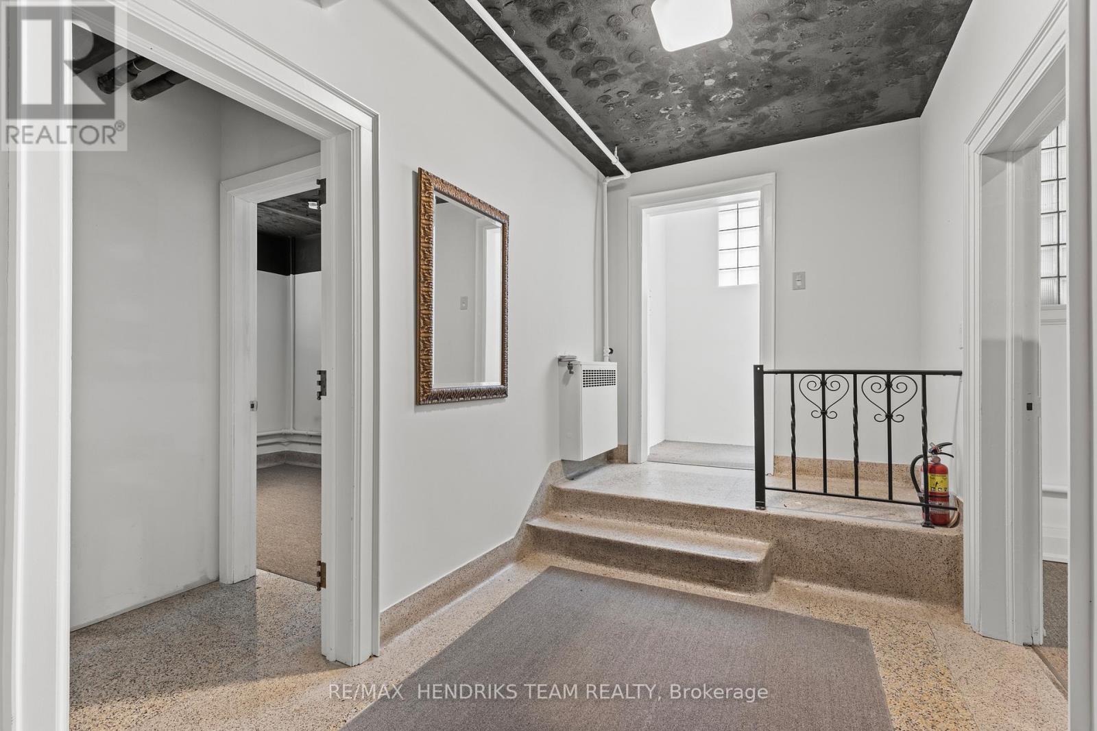 Lower Level - 145 King Street, St. Catharines, Ontario  L2R 3J2 - Photo 5 - X12804416