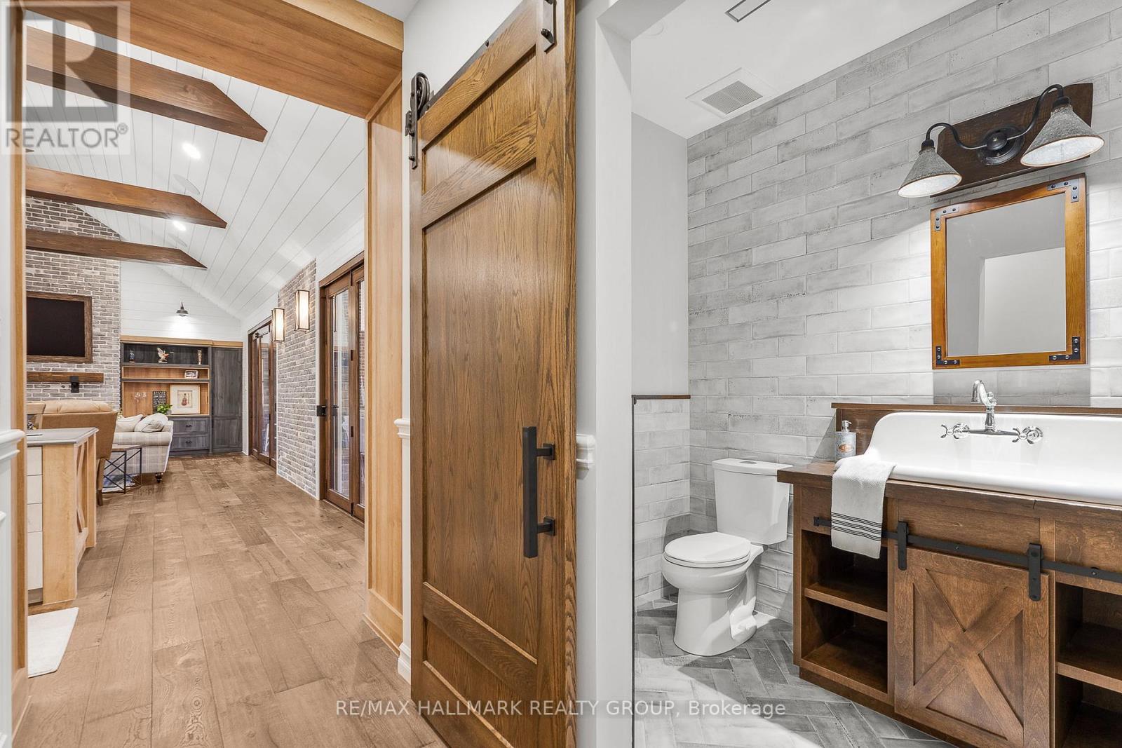 55 De La Seignerie Estates E, Champlain, Ontario  K0B 1K0 - Photo 40 - X12429973