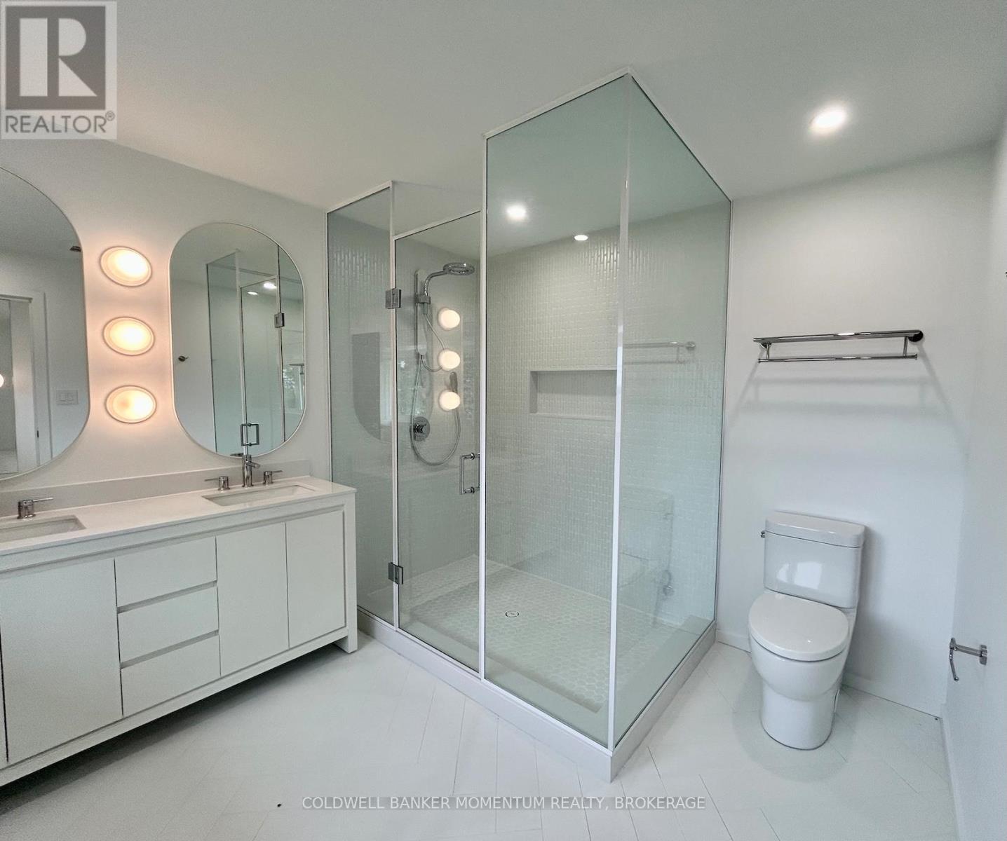 413 Queenston Road, Niagara-On-The-Lake, Ontario  L0S 1J0 - Photo 21 - X12983902