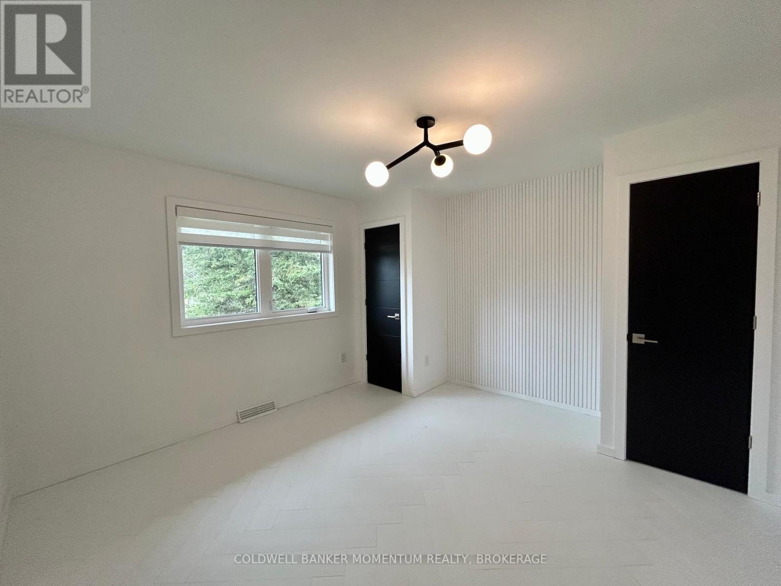 413 Queenston Road, Niagara-On-The-Lake, Ontario  L0S 1J0 - Photo 22 - X12983902